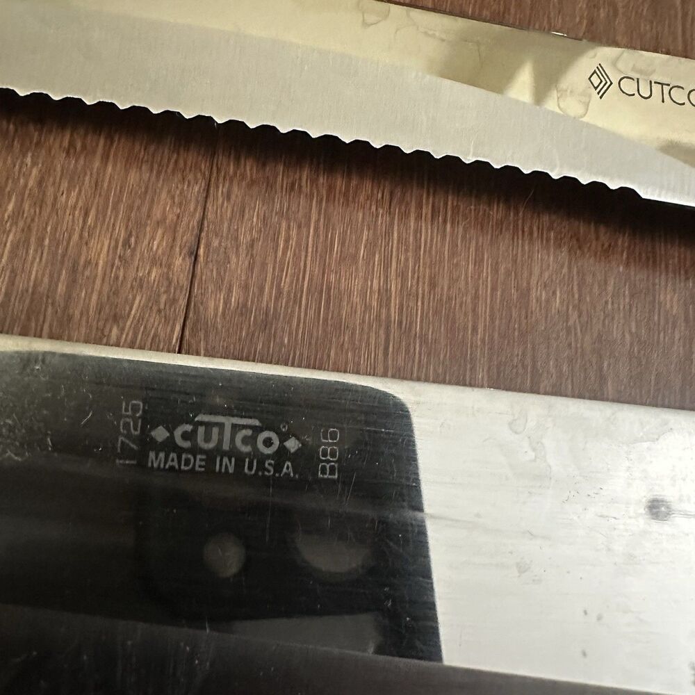 CUTCO 1725 French Chefs Knife 1723 Serrated Carving Knife 9” Brown Handle USA - Picture 3 of 16
